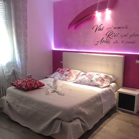 Dolce Vita Lovely Suites Cavriago Екстериор снимка