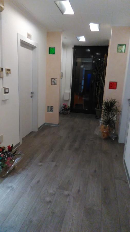 Dolce Vita Lovely Suites Cavriago Екстериор снимка