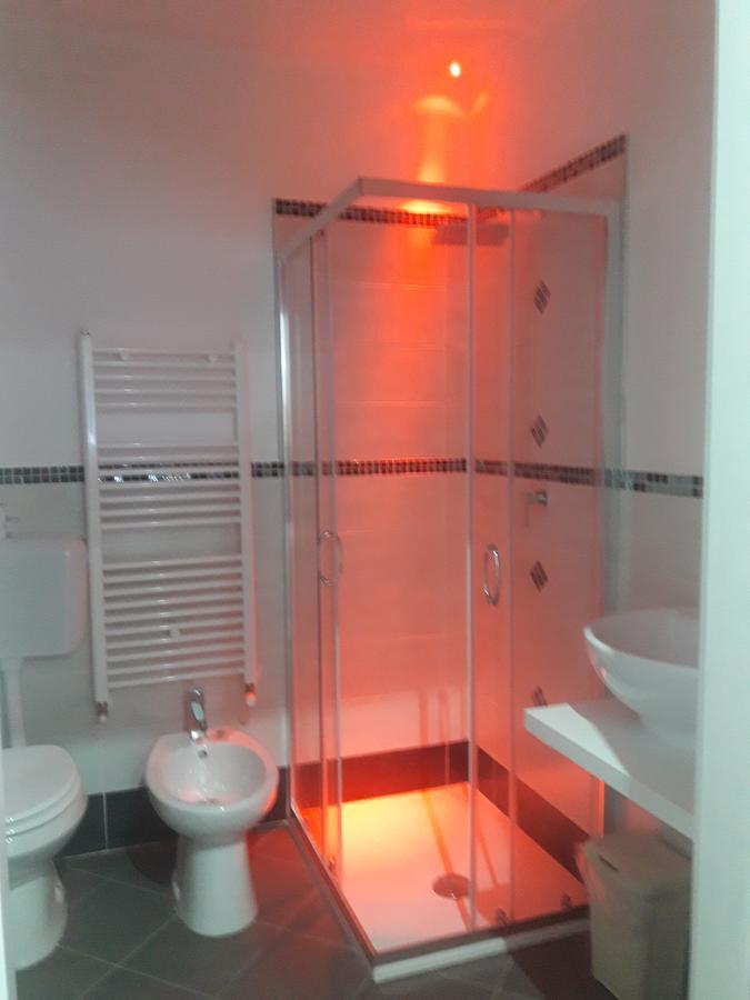 Dolce Vita Lovely Suites Cavriago Екстериор снимка